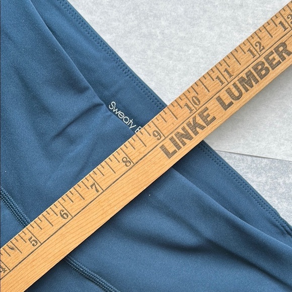 Sweaty Betty The Power 7/8 Leggings‎ with Moisture-Wicking Fabric Wide Waistband - Picture 8 of 9